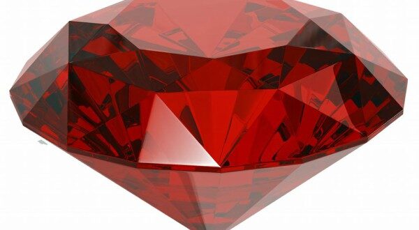 Красный бриллиант