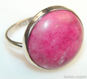 розовый агат кольцо